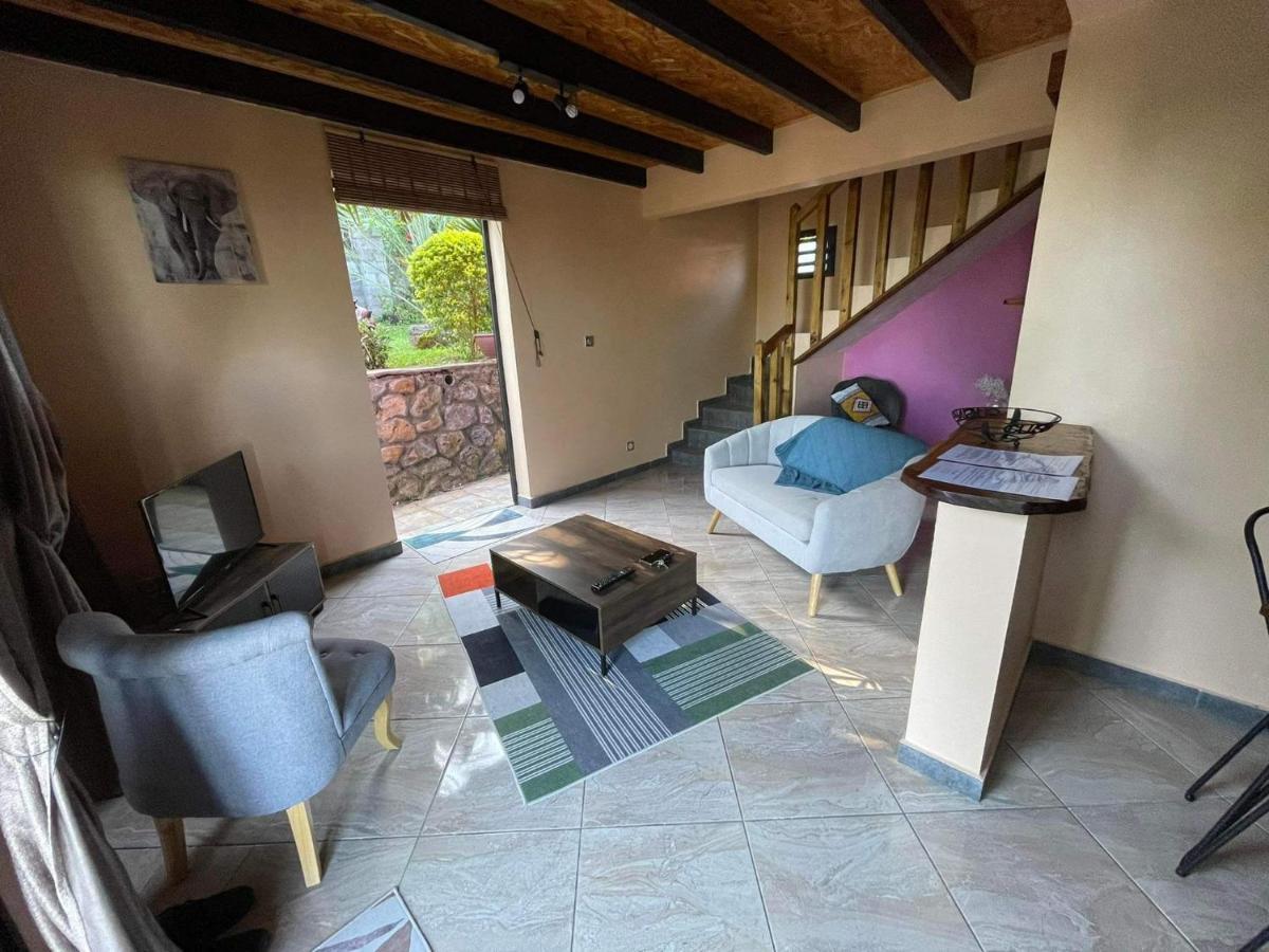 Les Vetyvers Trois Bassins Exteriör bild